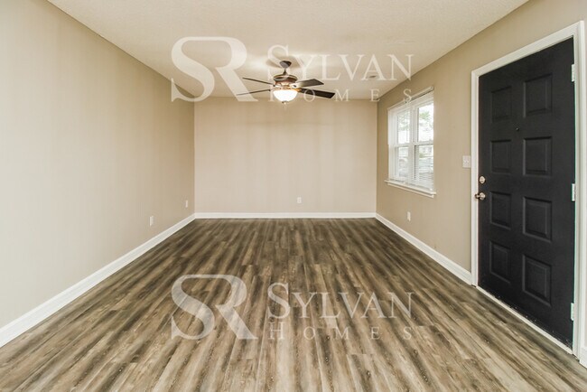 Building Photo - Rest. Relax. Recharge. Home awaits!