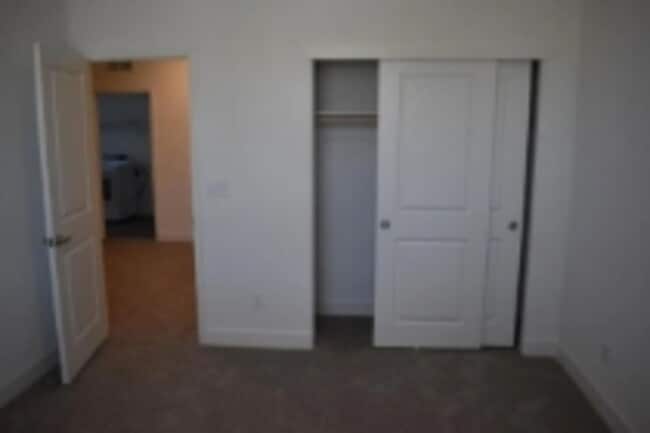 Building Photo - 8177 Oxbow Lndg Lp