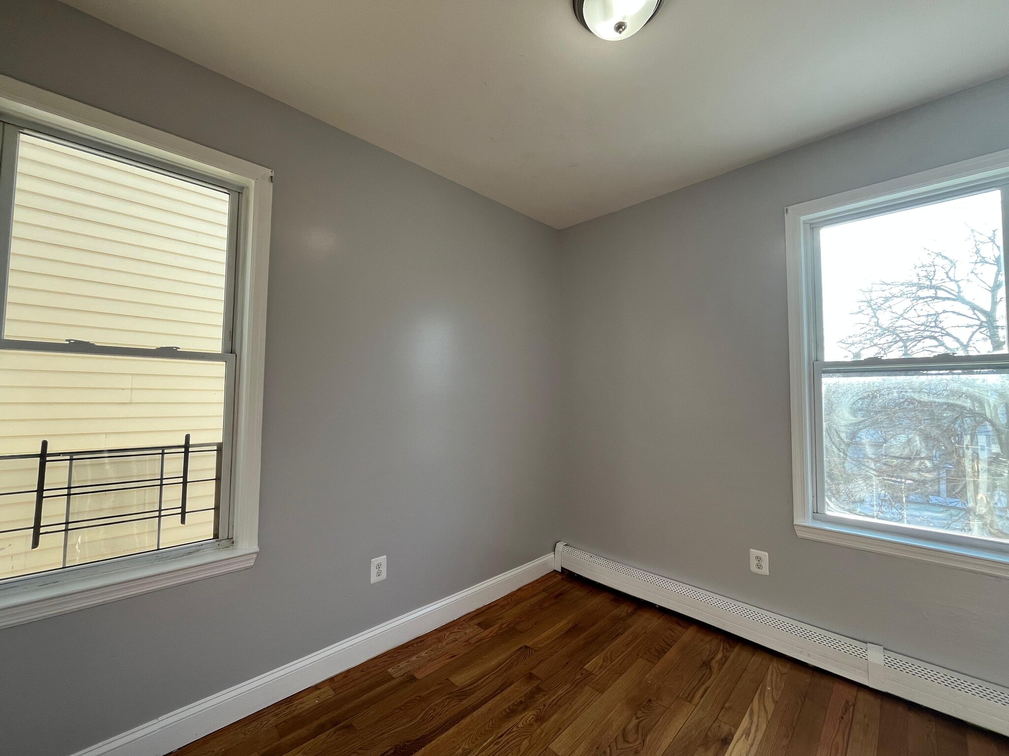 Building Photo - 158 Woodlawn Ave