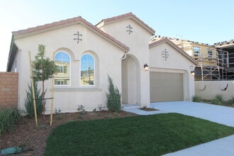 Building Photo - Available! Single Story 3/2 stunner located at West Haven!