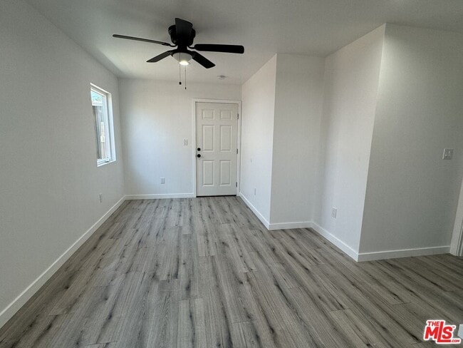 Building Photo - 841 W 64th St