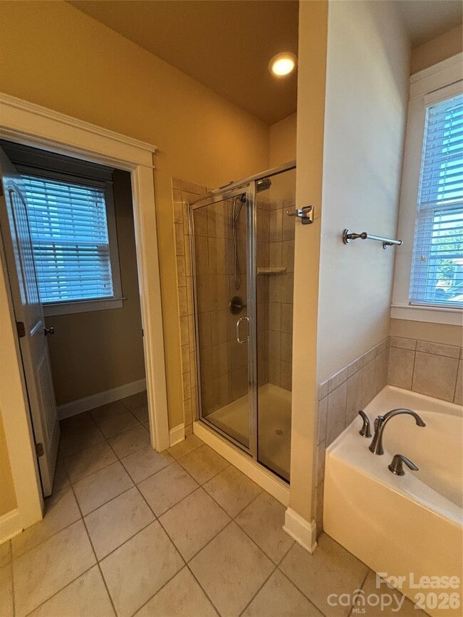 Building Photo - 11507 Ardrey Crest Dr