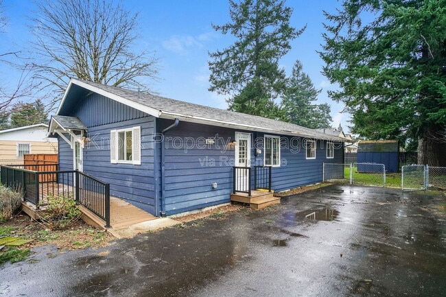 Building Photo - 4906 SE 108th Ave