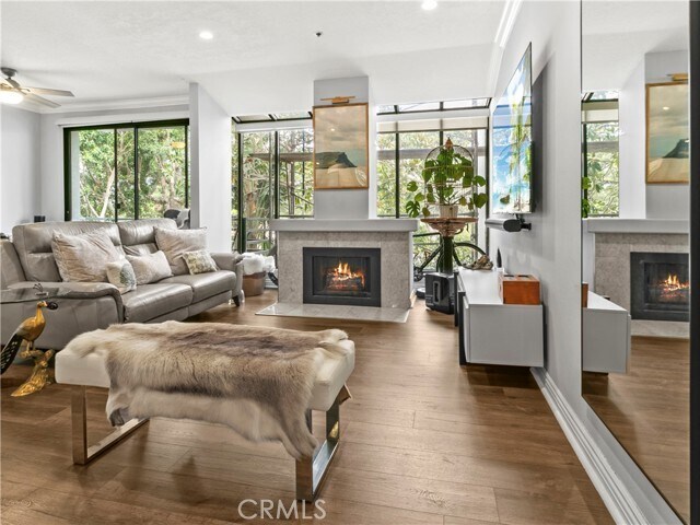 Building Photo - 210 Lille Ln