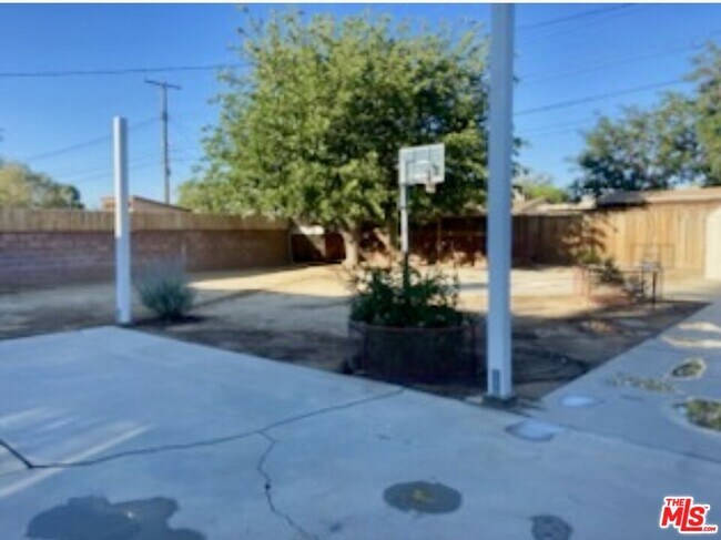 Building Photo - 44842 Rodin Ave