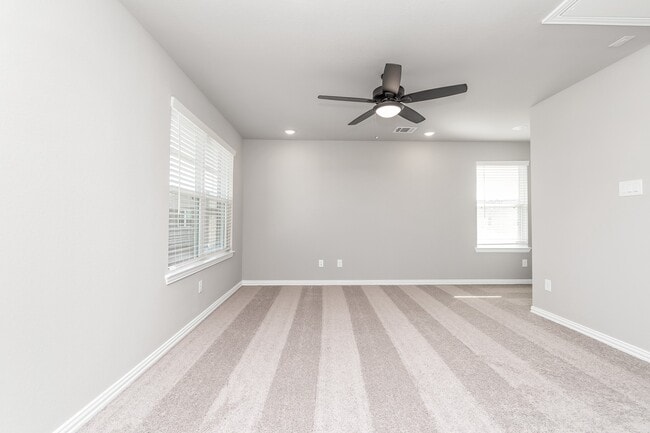 Building Photo - 4615 Seagrass Knoll Dr