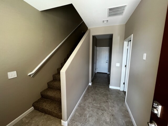 first floor entrance - 1255 N Arizona Ave