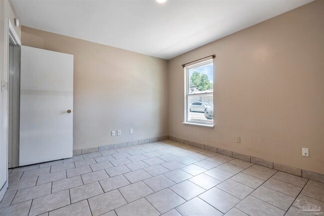 Building Photo - 6366 W Fairfield Dr