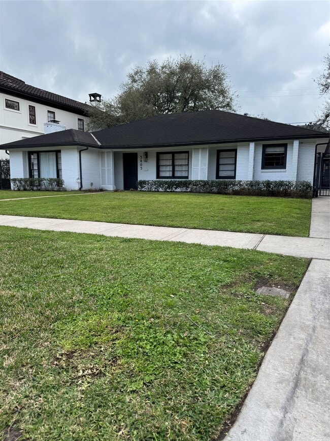 Building Photo - 3805 Piping Rock Ln