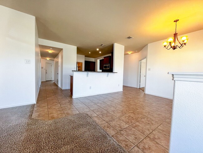 Building Photo - Available NOW!!!! This charming 1 story, 4...