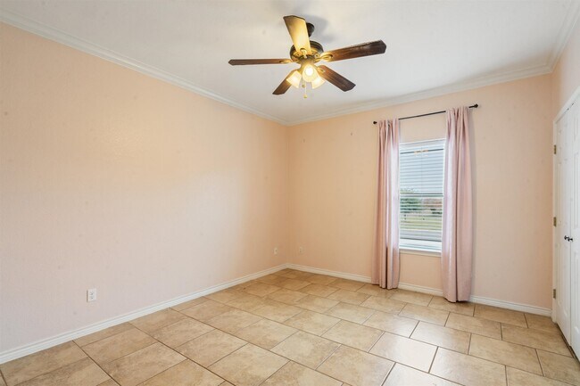 Building Photo - 104 Running Bear Trail