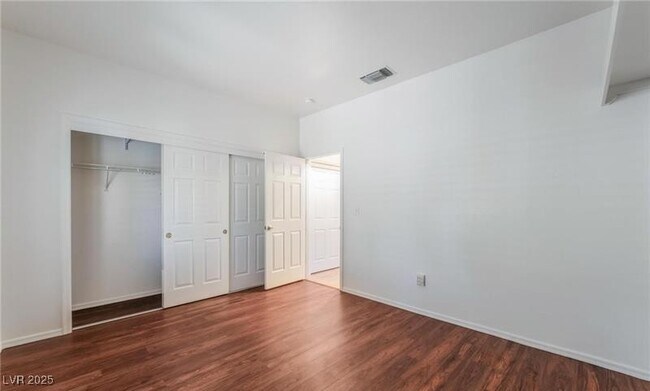 Building Photo - 2505 Indigo Valley St