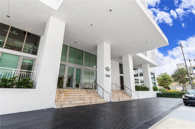 Building Photo - 1040 Biscayne Blvd