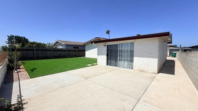 Building Photo - Remodeled 3 bedrooms 2 baths single story home in South San Diego