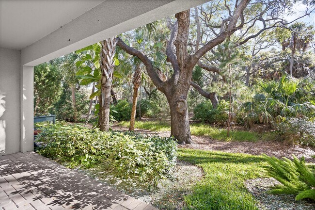 Building Photo - 5912 Anchorage Way S