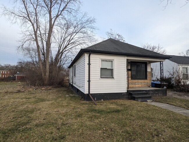 Building Photo - 3517 Hickory Street