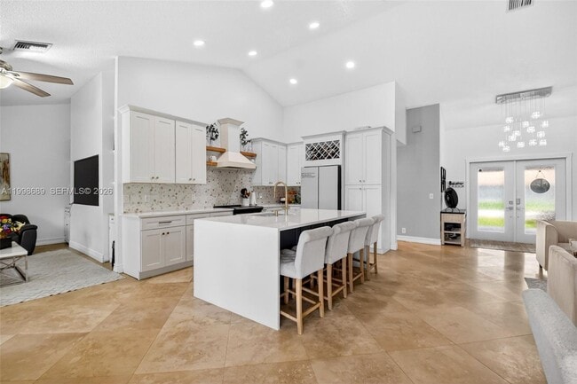 Building Photo - 9592 Majestic Way