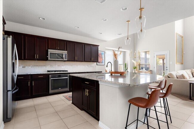 Building Photo - 211 Joseph Dr