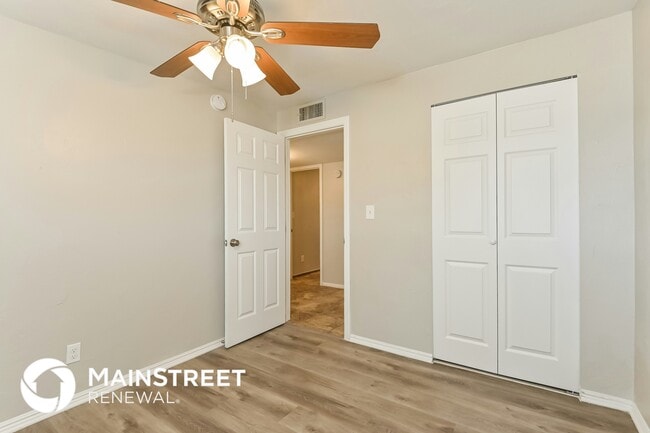 Building Photo - 6665 E 42nd St