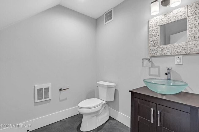 Building Photo - 10 McCready's Alley