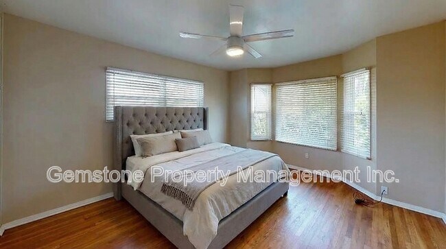 Building Photo - 4947 63rd St