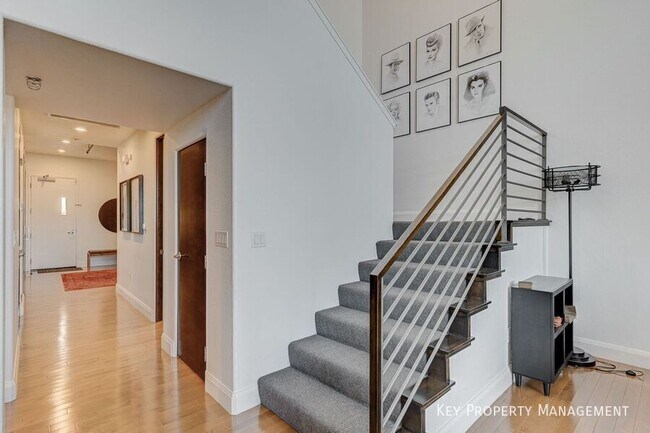 Building Photo - 11441 Allerton Park Dr