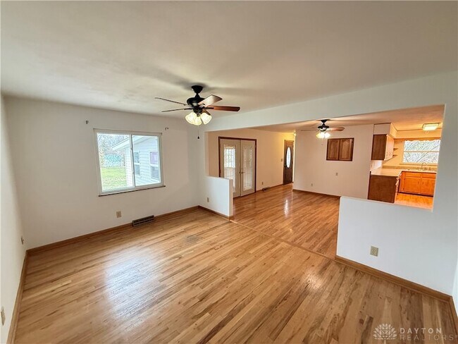 Building Photo - 3641 Maxton Rd