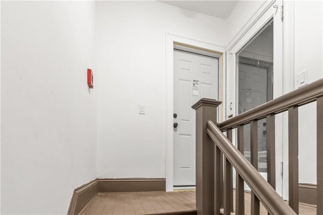 Building Photo - 538 Power Rd