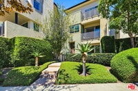 Building Photo - 12876 S Seaglass Cir