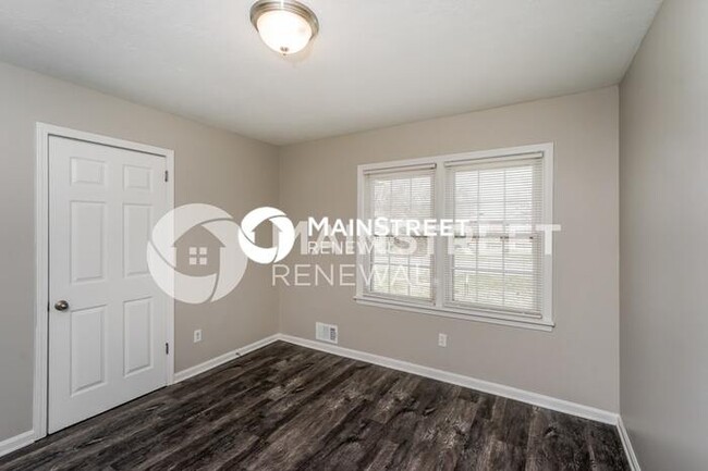 Building Photo - 5204 Ronwood Dr