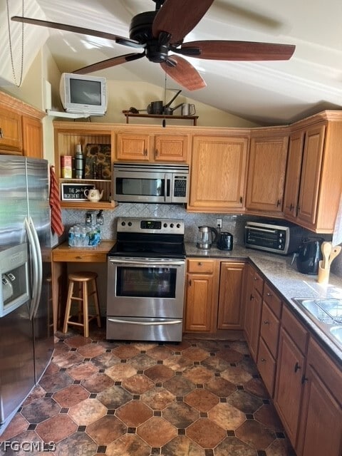 Building Photo - 2579 Second St