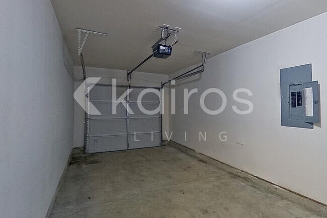 Building Photo - 5029 Old Magnolia Ln