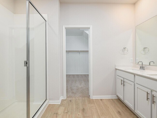 Building Photo - 2704 Indian Clover Trl