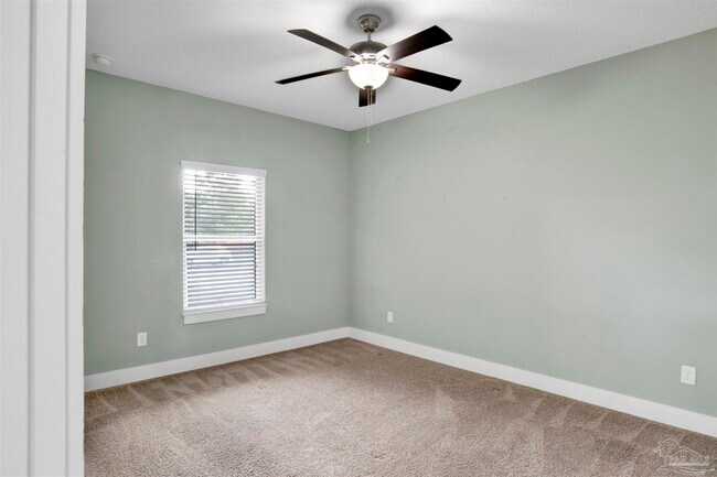 Building Photo - 1307 Little Duck Cir