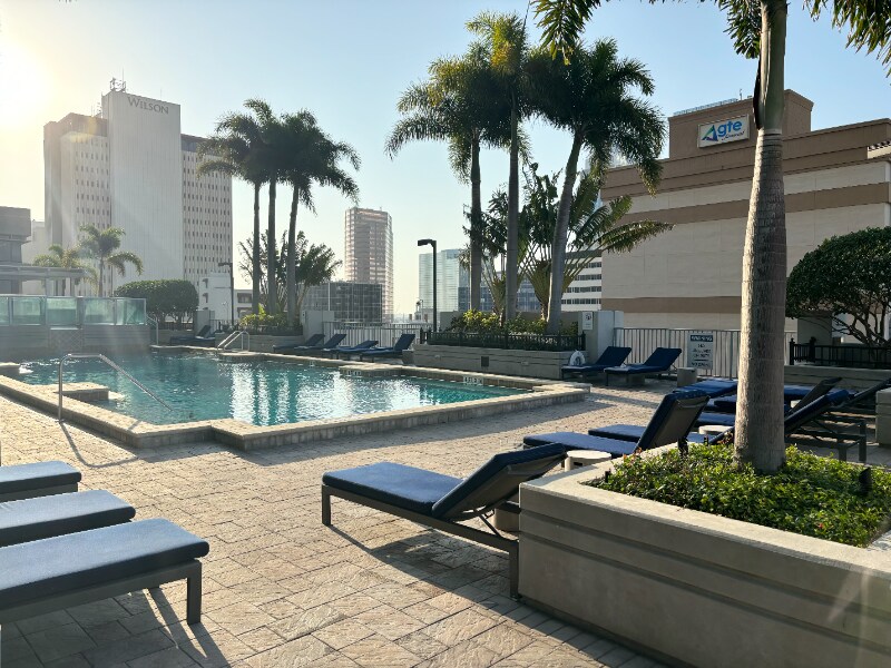 Building Photo - 777 N Ashley Dr