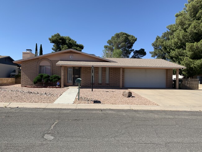 1015 Crestwood Dr - 1015 Crestwood Dr Kingman Az 86409 