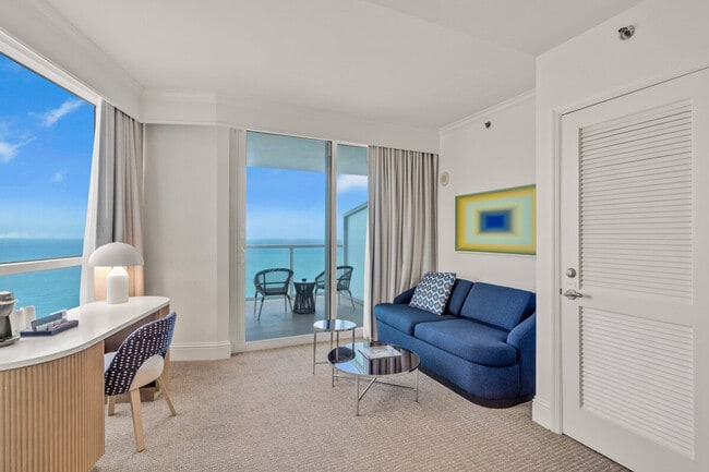 Building Photo - 4401 Collins Ave