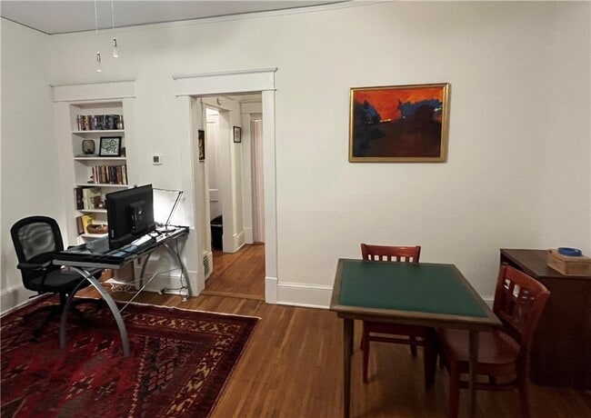 Building Photo - 1168 Orme Cir NE