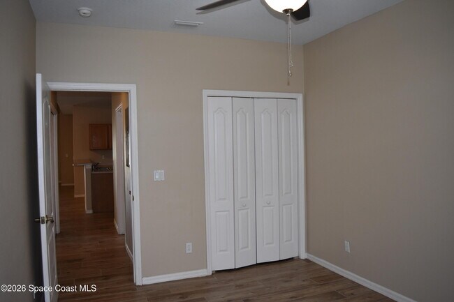 Building Photo - 1040 Venetian Dr
