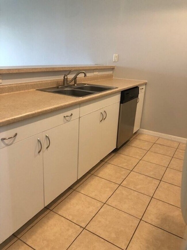 Building Photo - 4120-4122 SW 7th Pl