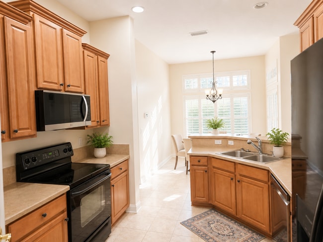 Building Photo - 33410 Sunny Parke Cir