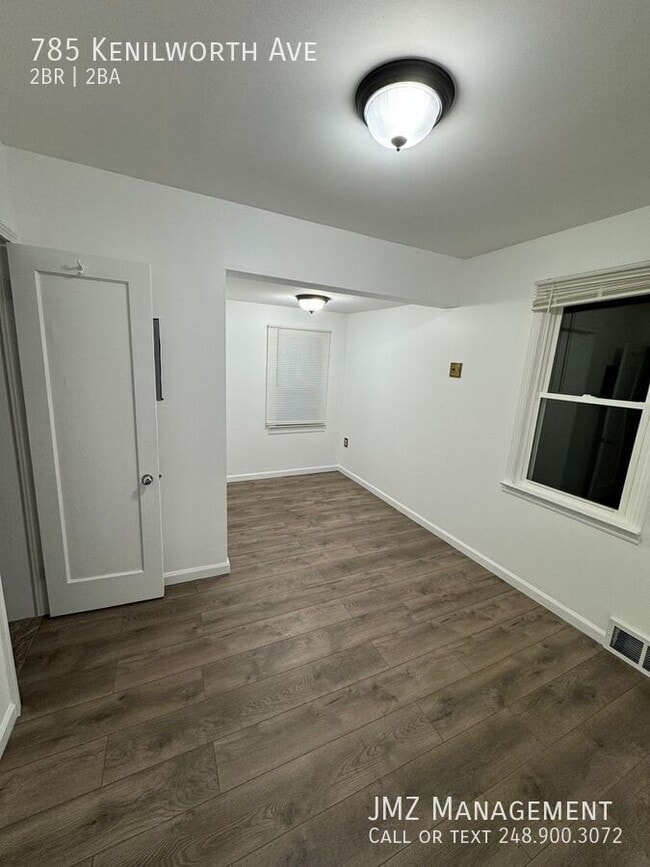 Building Photo - 785 Kenilworth Ave