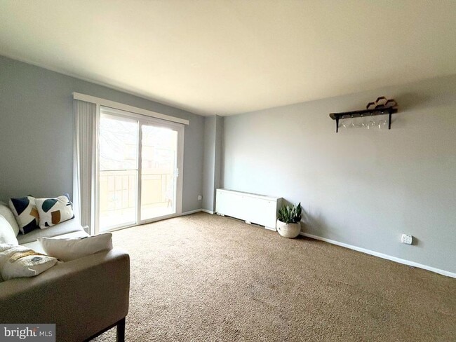 Building Photo - 4254 Buckman Rd