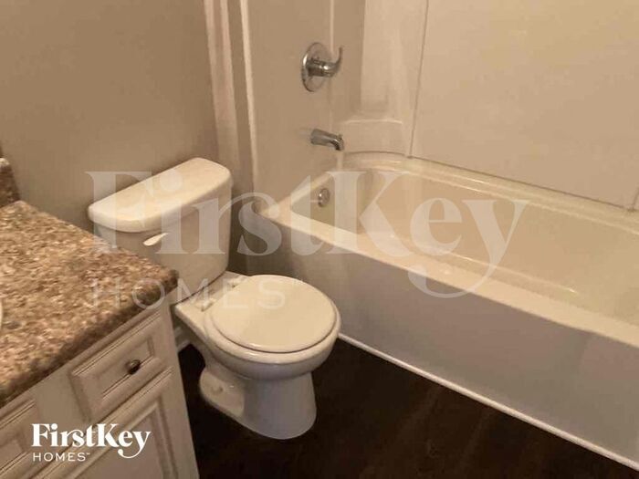 Building Photo - 81 Laurelcrest Ln