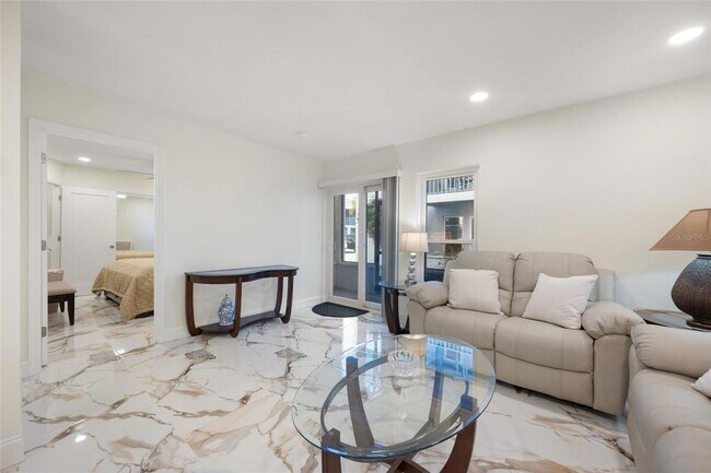 Building Photo - 240 Medallion Blvd