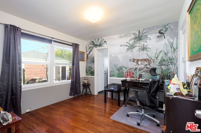 Building Photo - 5615 Wenlock St