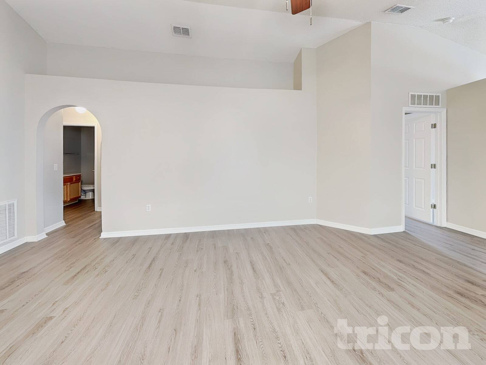 Building Photo - 13822 Gentle Woods Ave