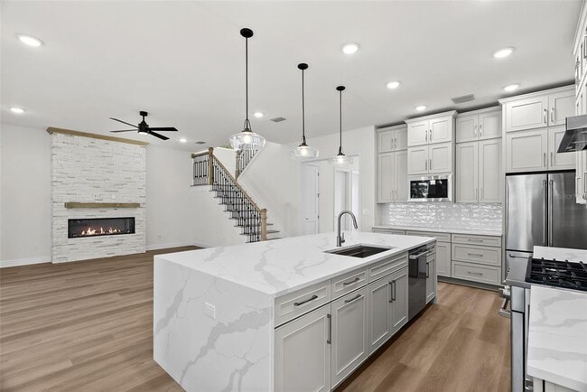 Building Photo - 4009 W Euclid Ave