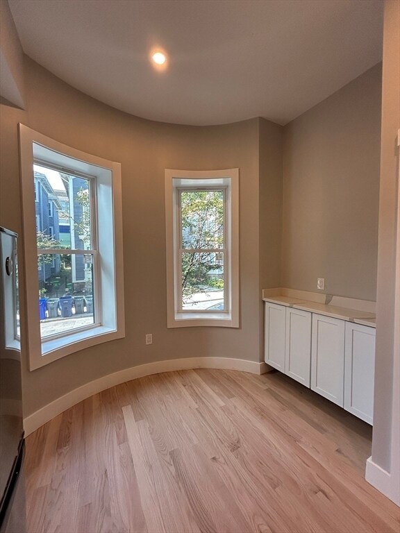 Building Photo - 35 Delle Ave