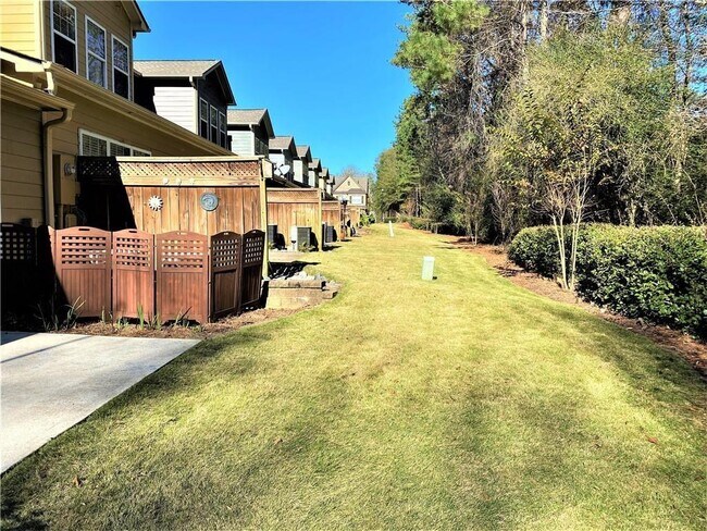 Building Photo - 11139 Blackbird Ln